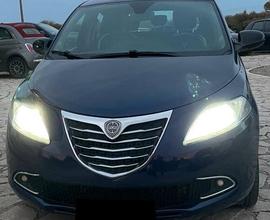 Lancia Ypsilon 1.3 MJT 16V 95 CV 5 porte S&S Plati