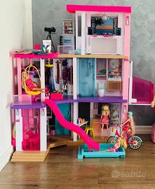 Barbie casa dei sogni.