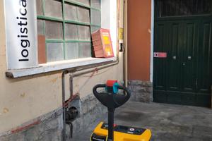 Transpallet elettrico 13 q.li pari al nuovo