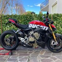 Ducati Streetfighter V4S 2020