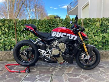 Ducati Streetfighter V4S 2020