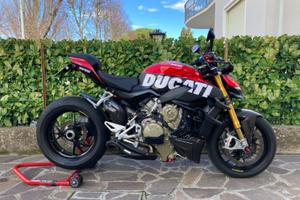 Ducati Streetfighter V4S 2020