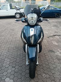 beverly 300 