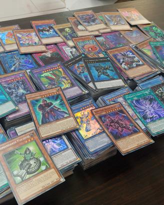 Yu gi oh mega collezione 1600 carte