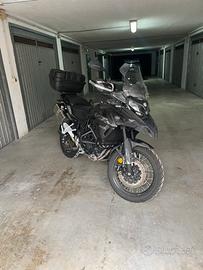 Benelli TRK 502 X - NUOVO con solo 500 km anno 23