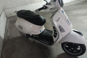 vespa gts 15
