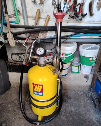 Aspiratore pneumatico per olio 