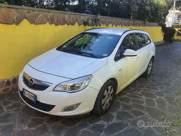 Opel Astra Sports Tourer 1700 diesel