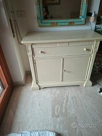 mobiletto  legno color avorio