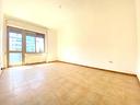 4-locali-a-lecce