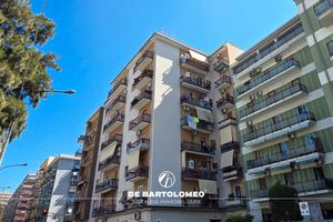 Appartamento in Via Polibio c/o Via Dante