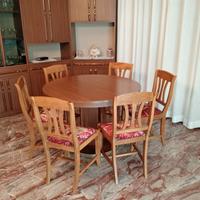 tavolo con sedie
