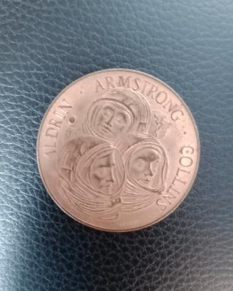 medaglia commemorativa sbarco sulla luna 1969