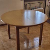 Tavolo allungabile in legno
