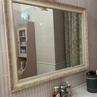 Specchio bianco e rosa