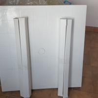 Tavolino in plastica