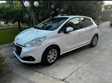 Peugeut 208 Van Hdi autocarro 2 posti
