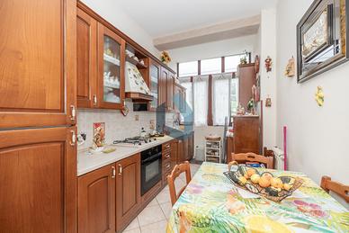 Gratteri al Piano Terra di 70 mq con Riscaldamento