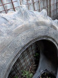 Gomme trattore Kleber R24