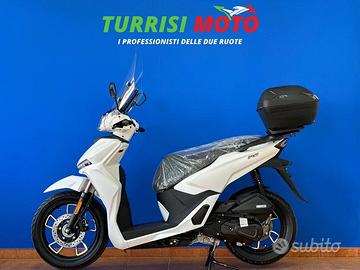 VOGE SR16 125 tuo a 30 euro senza busta paga