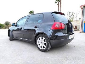 golf V
