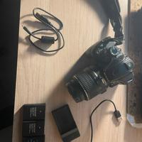 Nikon d3200 (perfetta anche per neofiti )