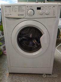 Lavatrice Indesit 