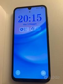 Cellulare Samsung Galaxy A15 con cover e 2 vetrini