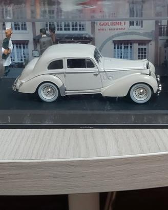 modellino Hotchkiss 686 gs scala 1:43