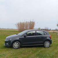 Auto Volkswagen Polo