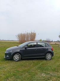 Auto Volkswagen Polo