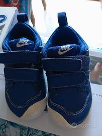 scarpe Nike bambino taglia 22,5