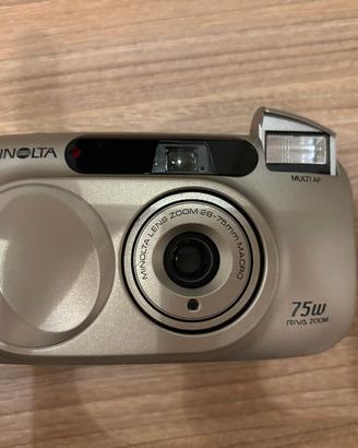 Fotocamera a rullino Minolta Riva Zoom 75W