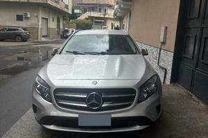 Mercedes Gla