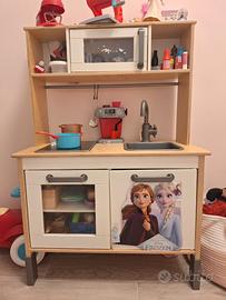 Cucina Ikea completa di accessori