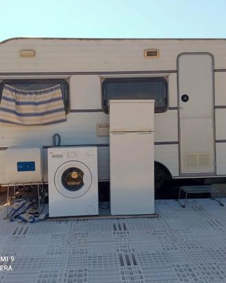 Roulotte  tra Velletri e Cisterna a 200/mese