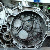 CAMBIO MANUALE USATO CHEVROLET CAPTIVA 2.2 DCI 6 M