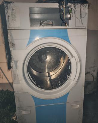 Asciugatrice industriale 20kg electrolux t5350