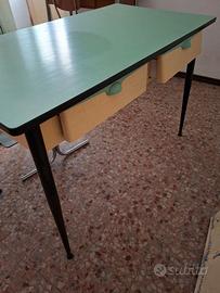tavolo vintage