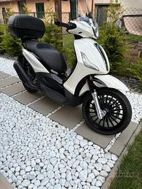 Piaggio Beverly 300