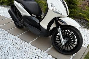 Piaggio Beverly 300