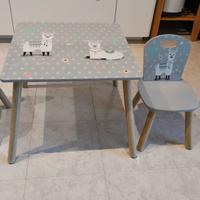 Tavolo per Bambini con 2 Sedie, Grigio - Motivo: A