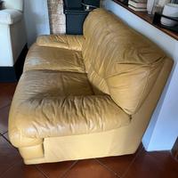 Divano in pelle vintage