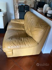 Divano in pelle vintage