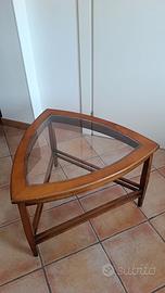 Tavolino angolare in legno con piano in vetro