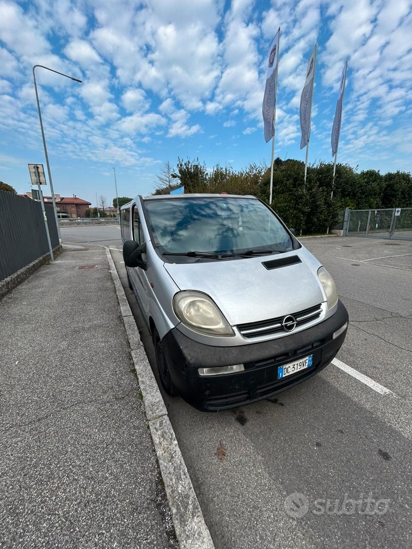 Opel Vivaro 1ª serie