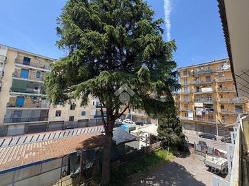2 LOCALI A ARZANO