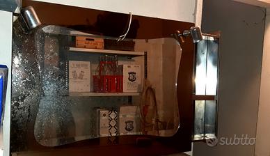 specchio per bagno con armadietti interni