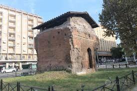 Posto letto in zona LARGO PRENESTE / BALCONE