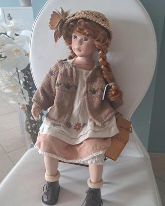 Bambola in porcellana